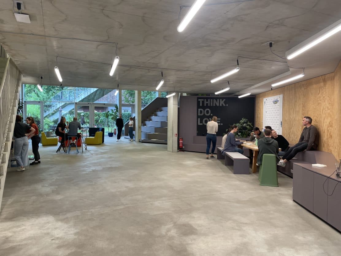 RS18846 62dcebff-84df-4712-bb57-e80bc83a8d37 (1)